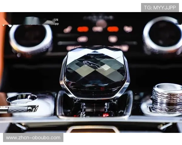 欧博二代D豪华版全面升级，带来极致驾驶体验与豪华配置的完美结合